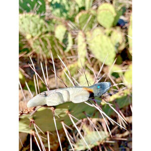 Native American Zuni Lizard Fetish Picasso Marble and Turquoise Eyes Hand Made